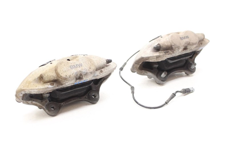 2014-2016 BMW 435i Convertible Driver Left and Passenger Right Front Calipers