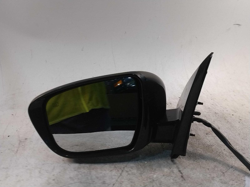 2017 Nissan Pathfinder Left Door Mirror Silver OEM 330570 - 74K Miles