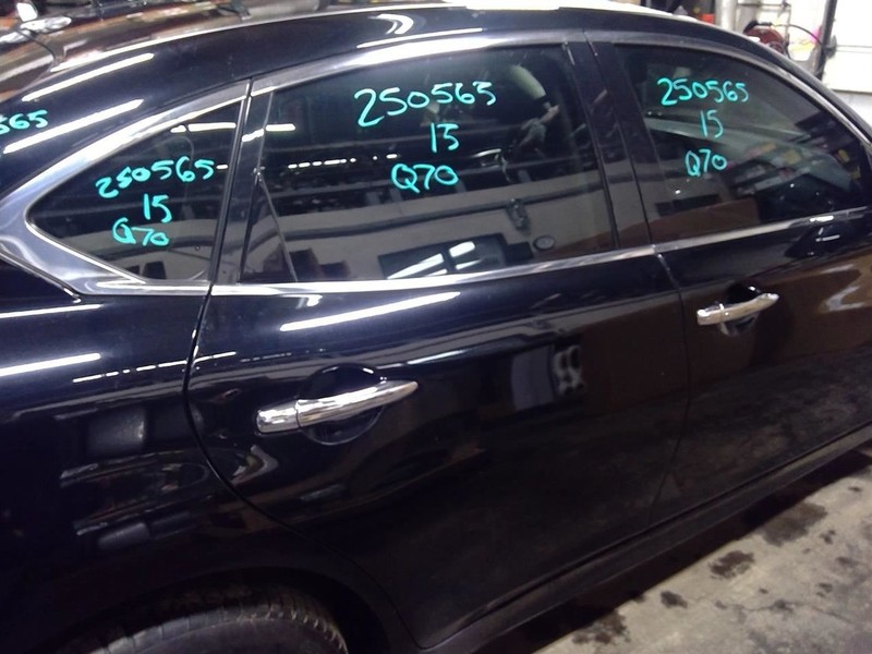Passenger Right Rear Side Door SWB Fits 14-19 INFINITI Q70 1728459