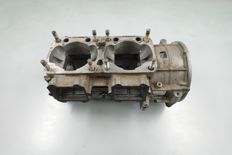 GOOD USED 2000-2005 Arctic Cat ZR 600 EFI OEM Engine Crank Case 3005-600