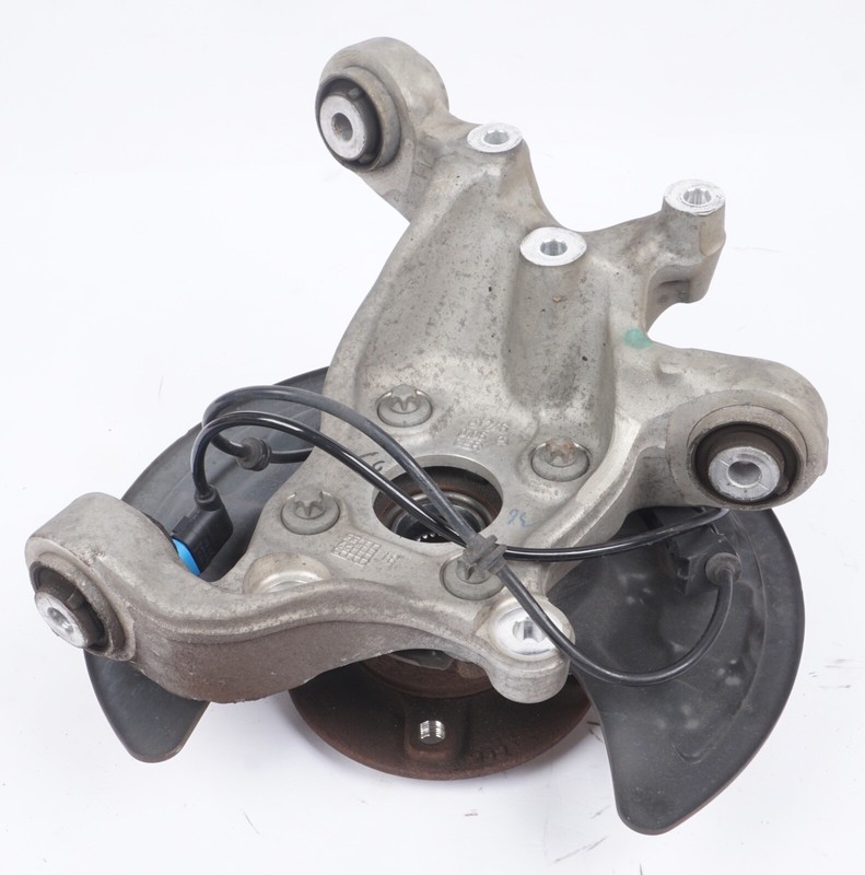 2015- 2020 MERCEDES GLB250 X247 AWD REAR RIGHT SPINDLE KNUCKLE & HUB OEM