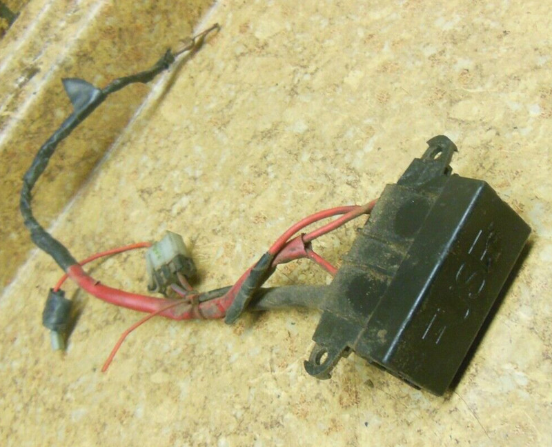 1995 Arctic Cat EXT EFI Snowmobile Electrical Fuse Junction Box Fuze Harness 95