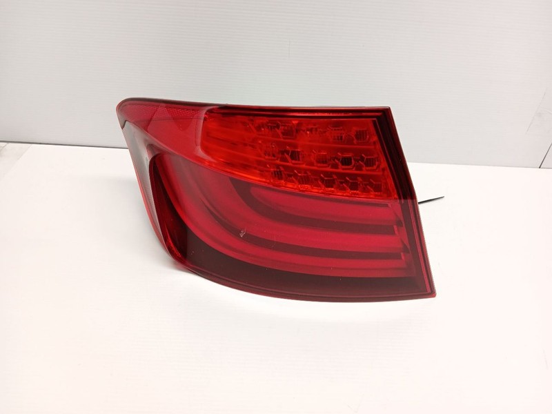 2011-2013 BMW 5 SERIES M5 F10 LEFT DRIVER REAR OUTER TAILLIGHT BRAKE LIGHT LAMP