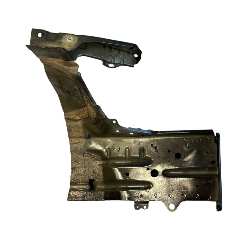 📌 2022-2026 AUDI A3 S3 FRONT RIGHT FENDER APRON FRAME RAIL BRACKET CUT OFF OEM