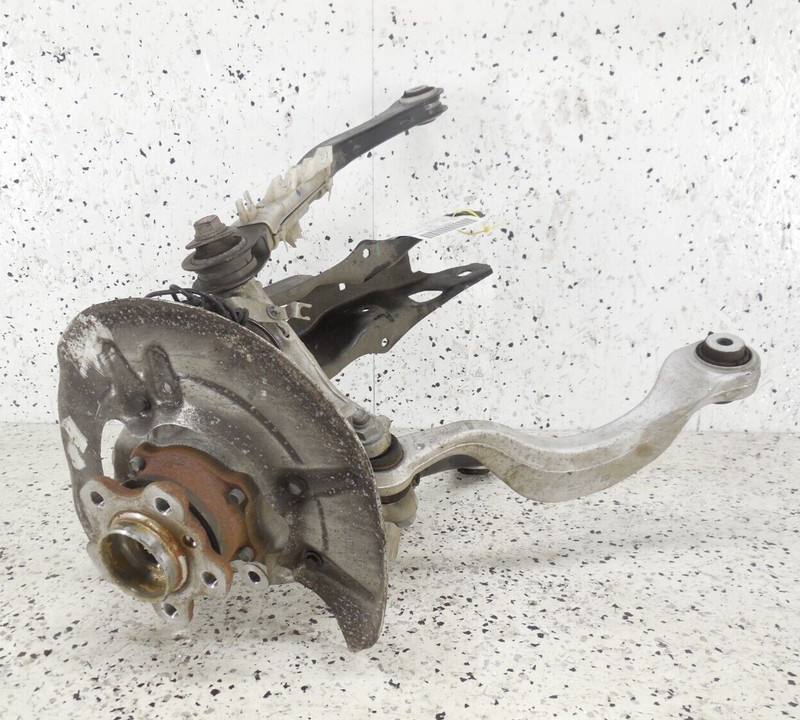 2023 23 BMW X5 Rear Spindle Knuckle Hub Control Arm Passenger Right OEM