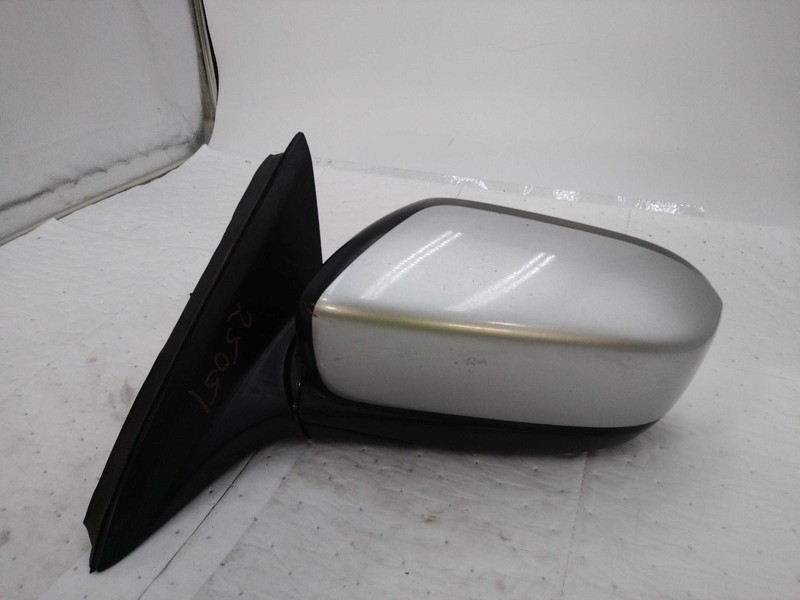 2006 Honda Accord Left Door Mirror Silver OEM 533208 59K Miles