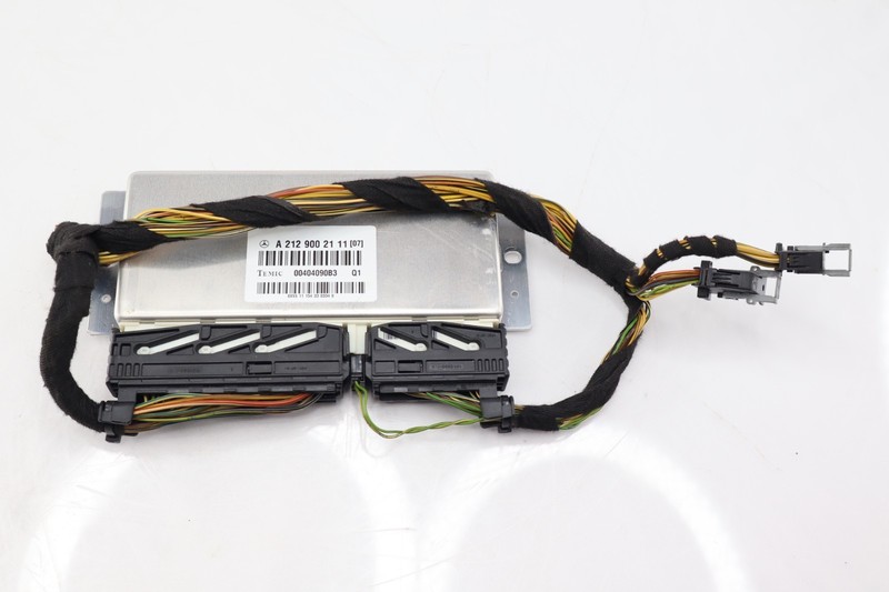 10-18 Mercedes CLS63S W218 Airmatic Air Suspension Control Module 2189007519 Oem