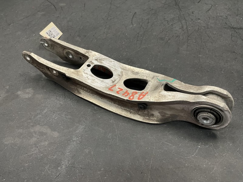 Rear Left Spring Lower Control Arm 2019 Audi S5 Coupe 8W0505311H 2018 2020 -2023