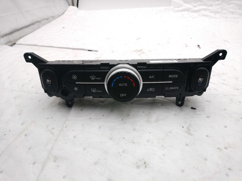 Used A/C Selector Switch fits: 2016 Kia Soul w/AC automatic w/ventilated seats G