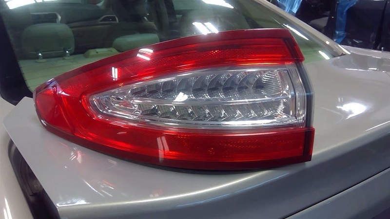 Driver Tail Light Quarter Panel Mounted LED Hybrid SE Fits 13-16 FUSION 3400929