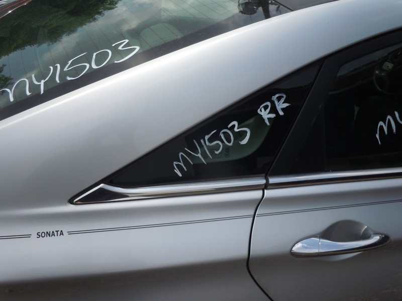 2011-2015 Hyundai Sonata Rear Quarter Window Glass Passenger Right OEM