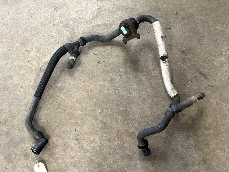 ⭐15-17 LINCOLN NAVIGATOR ENGINE COOLANT AUXILIARY WATER PUMP & HOSE OEM LOT2599