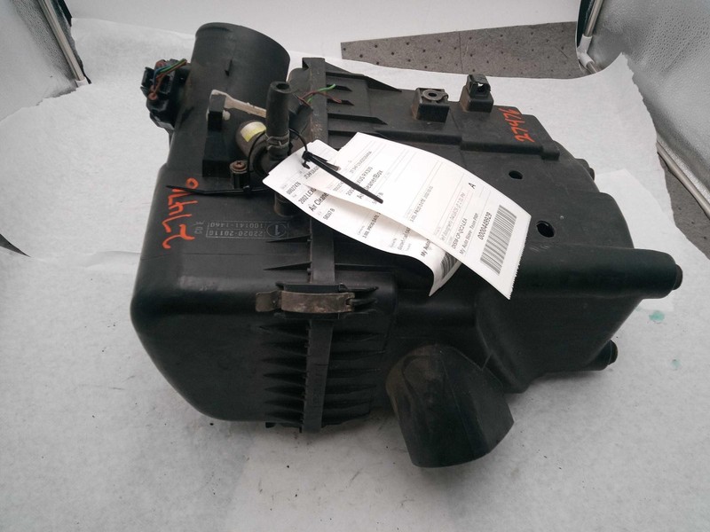 2002 Lexus RX300 Air Cleaner Assembly OEM 3.0L V6 Gold 198K Miles