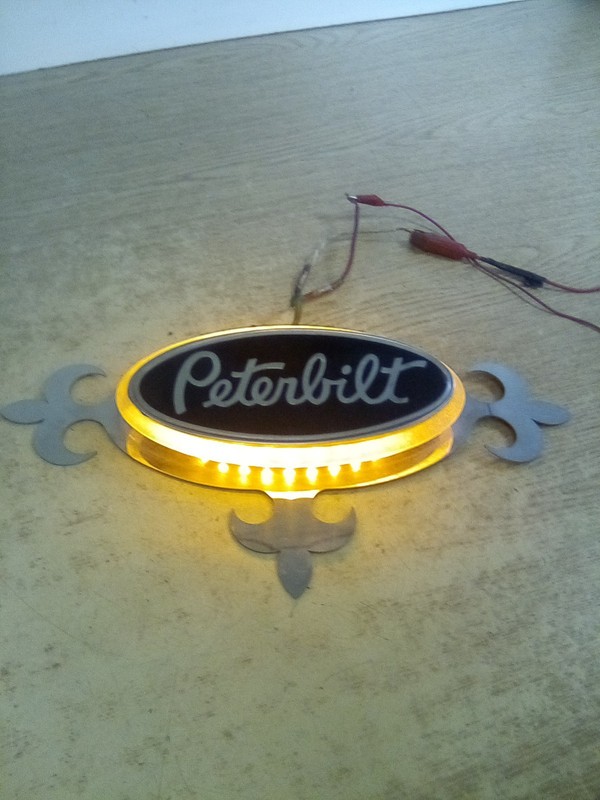 Peterbilt Oval Lighted Emblem 20 LED 8-3/4"W