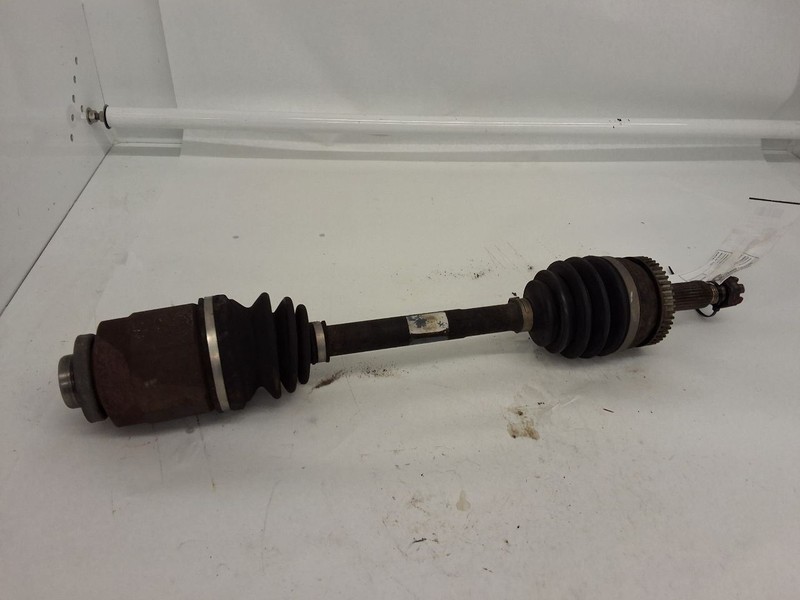 Passenger Right Axle Shaft Front 2.7L FWD Fits 05-09 TUCSON 3350912