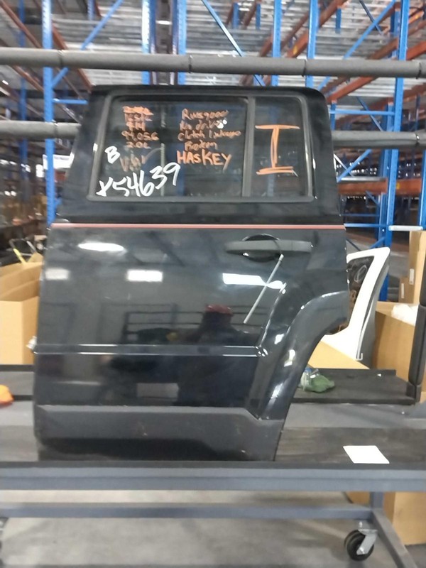 2015 Jeep Patriot Left Door Black OEM Used 94000 Miles K54639