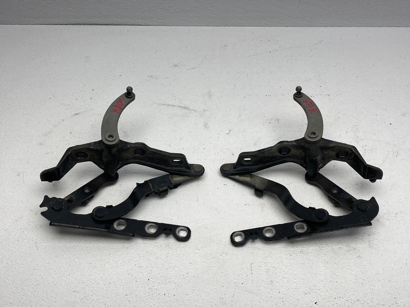 2007-2013 MERCEDES S550 LEFT & RIGHT HOOD HINGE SET OF 2 OEM LOT609