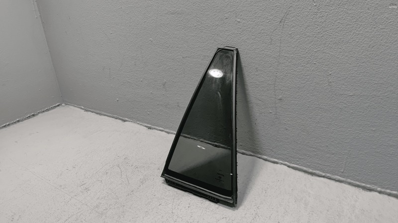 2019-2024 TOYOTA RAV4 REAR DRIVER SIDE DOOR WINDOW CORNER VENT FIXED GLASS OEM