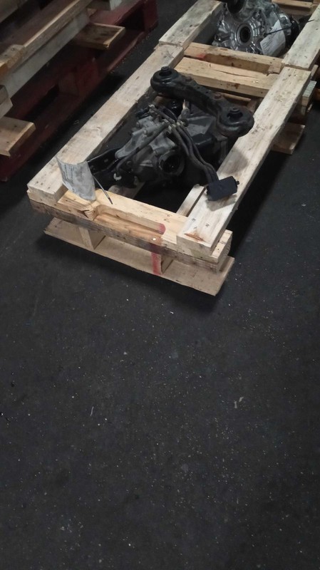 2015 Honda CR-V Differential Carrier Assembly OEM 2.4L 4WD 225K Miles