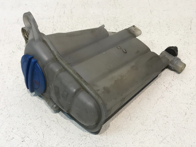 08-17 Audi S5 Coolant Reservoir Tank 8K0121405N OEM
