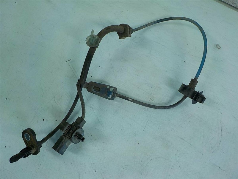 12 Honda Cr-V Front Driver Left Abs Brake Sensor 57455-T0a-A01 Oem