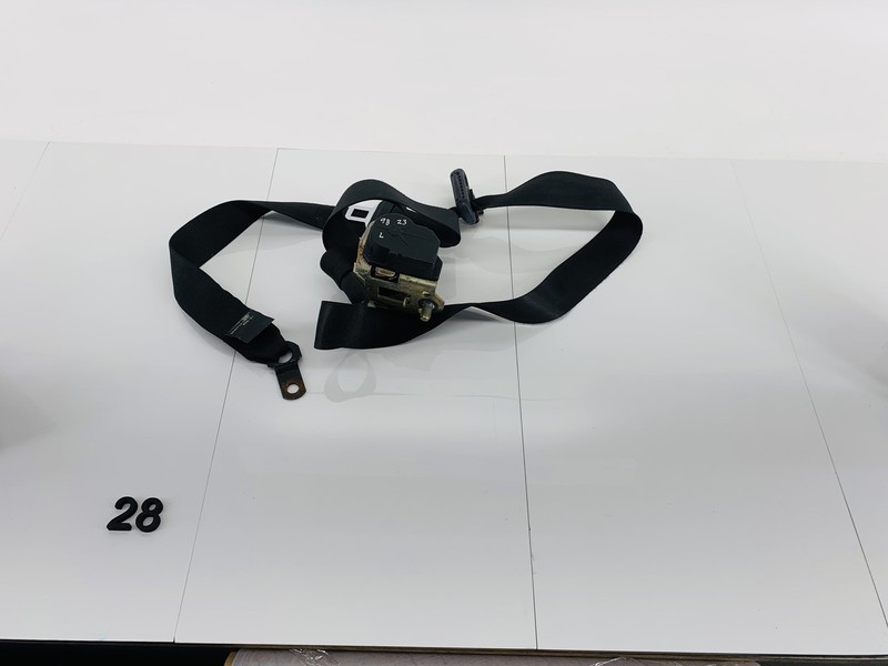96-98 BMW Z3 E36 ROADSTER FRONT LEFT DRIVER SIDE SEAT BELT TENSIONER OEM