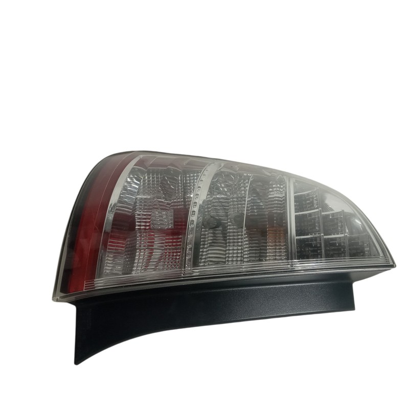 2004-2009 Toyota Prius Left Rear Quarter Panel Mounted Taillight OEM 10975