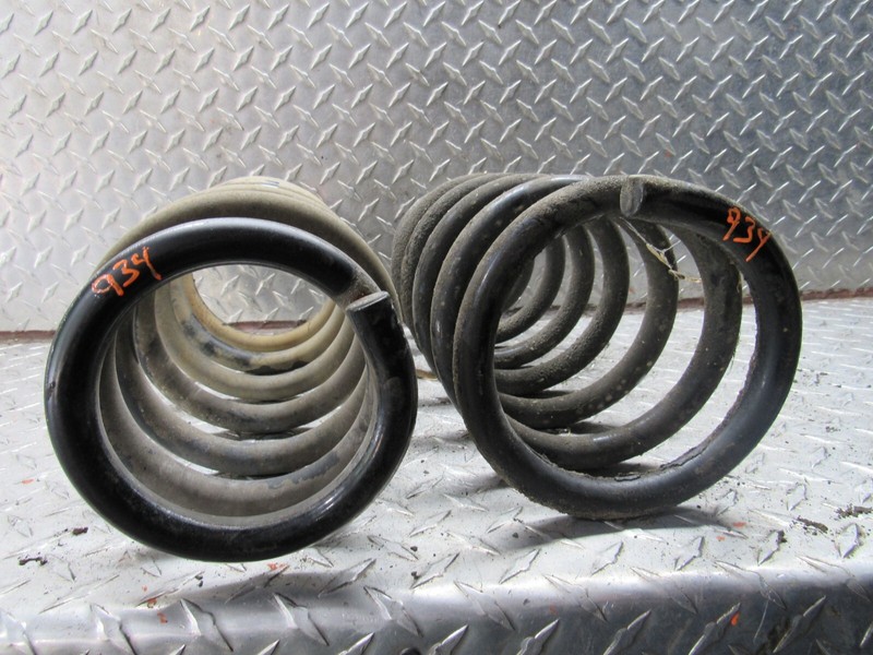 2001-2006 ACURA MDX LEFT & RIGHT REAR COIL SPRINGS PAIR SET
