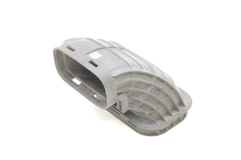 2014-2016 BMW 435i Convertible Intake Air Duct Elbow 70520346