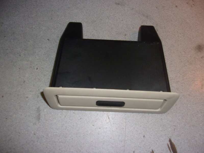 BMW 90120-188/9000 Cup Holder 8 254 218 *FREE SHIPPING*