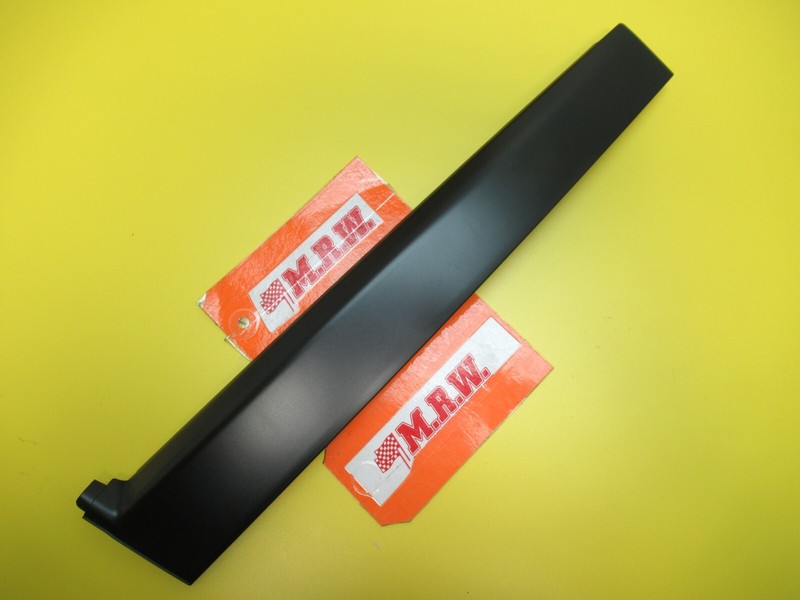 MOLDING DOOR GLASS WINDOW DOOR PANEL BLACK TRIM DRIVER SIDE COVER CAP ACURA RSX