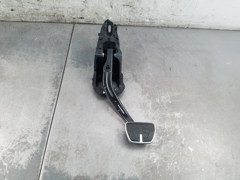 2024 BMW M3 CS xDrive G80 Brake Pedal Assembly #7239 C1