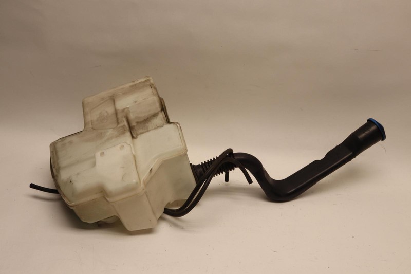 2010-2013 RANGE ROVER SPORT WINDSHIELD & HEADLAMP WASHER RESERVOIR ASSEMBLY OEM