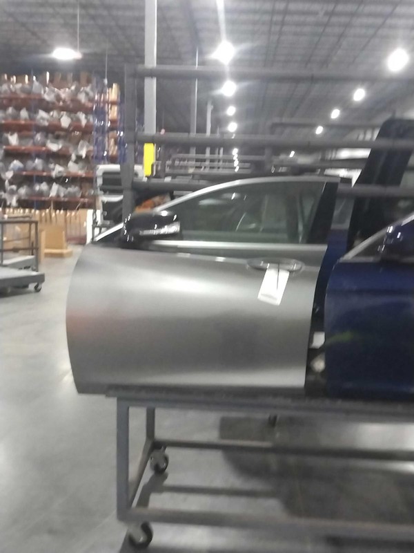 2017 INFINITI QX30 Left Front Door Grey 87000 Miles OEM Used Part