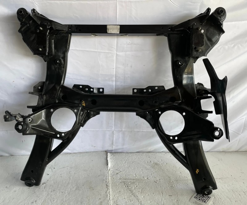 2019-2025 BMW 330I G20 RWD FRONT SUSPENSION SUBFRAME CROSSMEMBER CRADLE # 106354