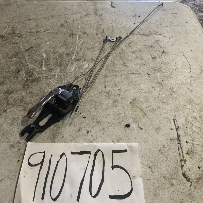 95-00 Lexus LS400Rear Left Interior Door Handle Chrome 69206-50020 OEM