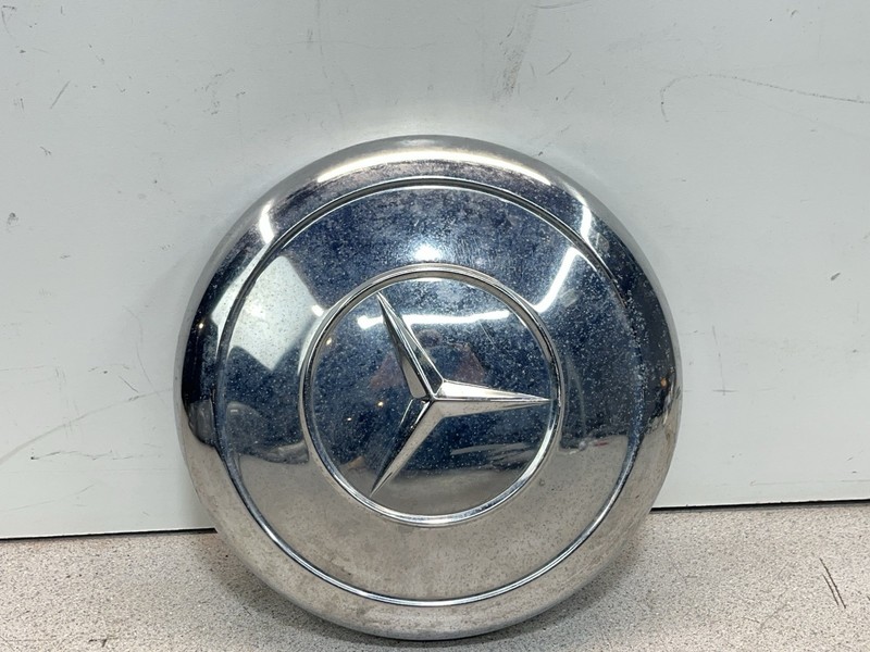 1963 Mercedes Benz W110 230 200 190 Chrome Wheel Hub Cap 13” Rim W 110