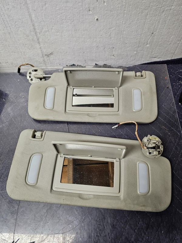 2018 CHEVY COLORADO Sunvisor Sun Visor Set Oem