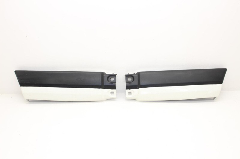 Pair of Front Left and Right Lower Fender Moldings Fits 82-83 280ZX