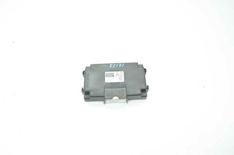 2017-2018 Nissan Titan 5.6L 4x4 Transfer Case Module 33084 EZ02A