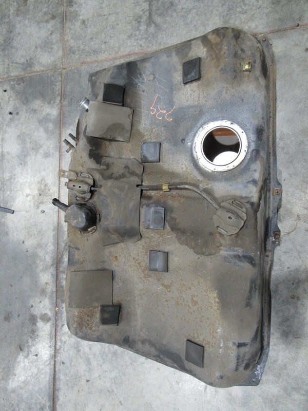 02 TOYOTA CAMRY GAS FUEL TANK OEM 03 CAMRY 4CYL FEDERAL OR 6CYL