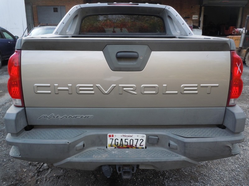 2002 02 Chevrolet Avalanche 1500 Tailgate Liftgate Endgate OEM U382E