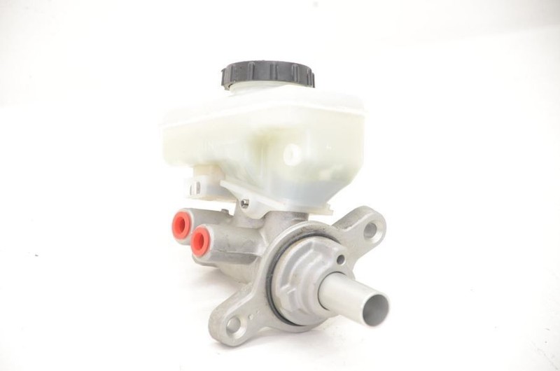 2016-2023 Mazda Mx-5 Miata ND Automatic Brake Master Cylinder