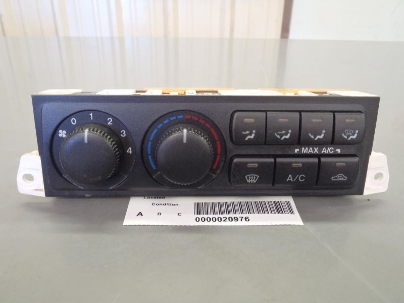 AC Heat Temperature Climate Control GG2A61190A Fits 2000-2002 MAZDA 626 47456