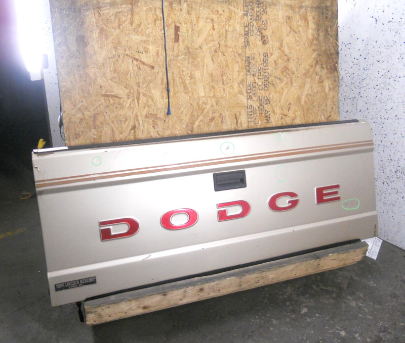 1987 88 89 90 91 92 1993 Dodge Dakota Rear Lift Gate Tailgate OEM *SEE NOTES*