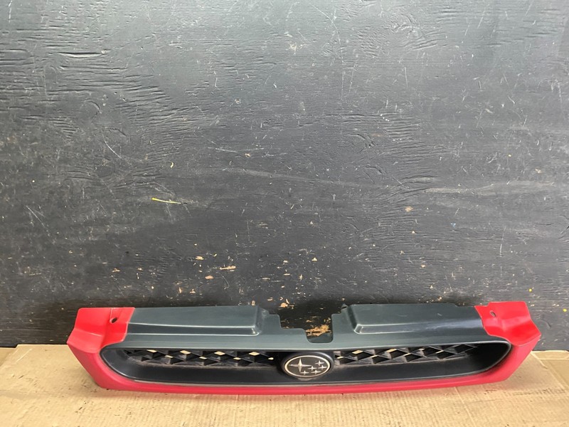 1996 Subaru Impreza Front Upper Grille Grill T0074 PS