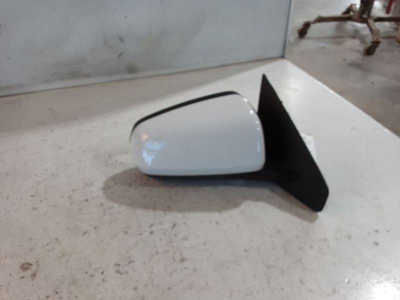 2011-2014 Dodge Avenger Passenger RH Side View Mirror Power With Folding White