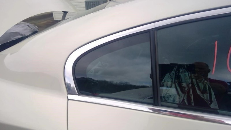 Passenger Right Rear Door Vent Glass Fits 10-16 LACROSSE 736912