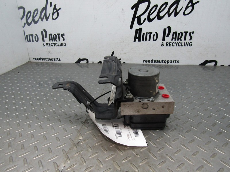 2015 Chrysler 200 Anti Lock Brake ABS Module Assembly Without Adaptive Cruise