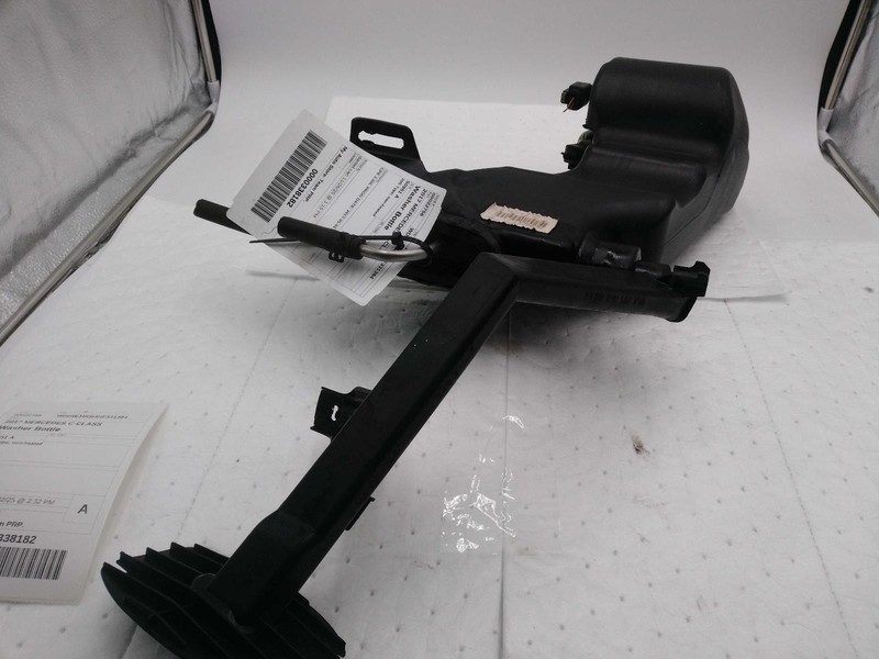 2017 MERCEDES-BENZ C-CLASS Washer Fluid Reservoir OEM Silver 2.0L 85k Miles